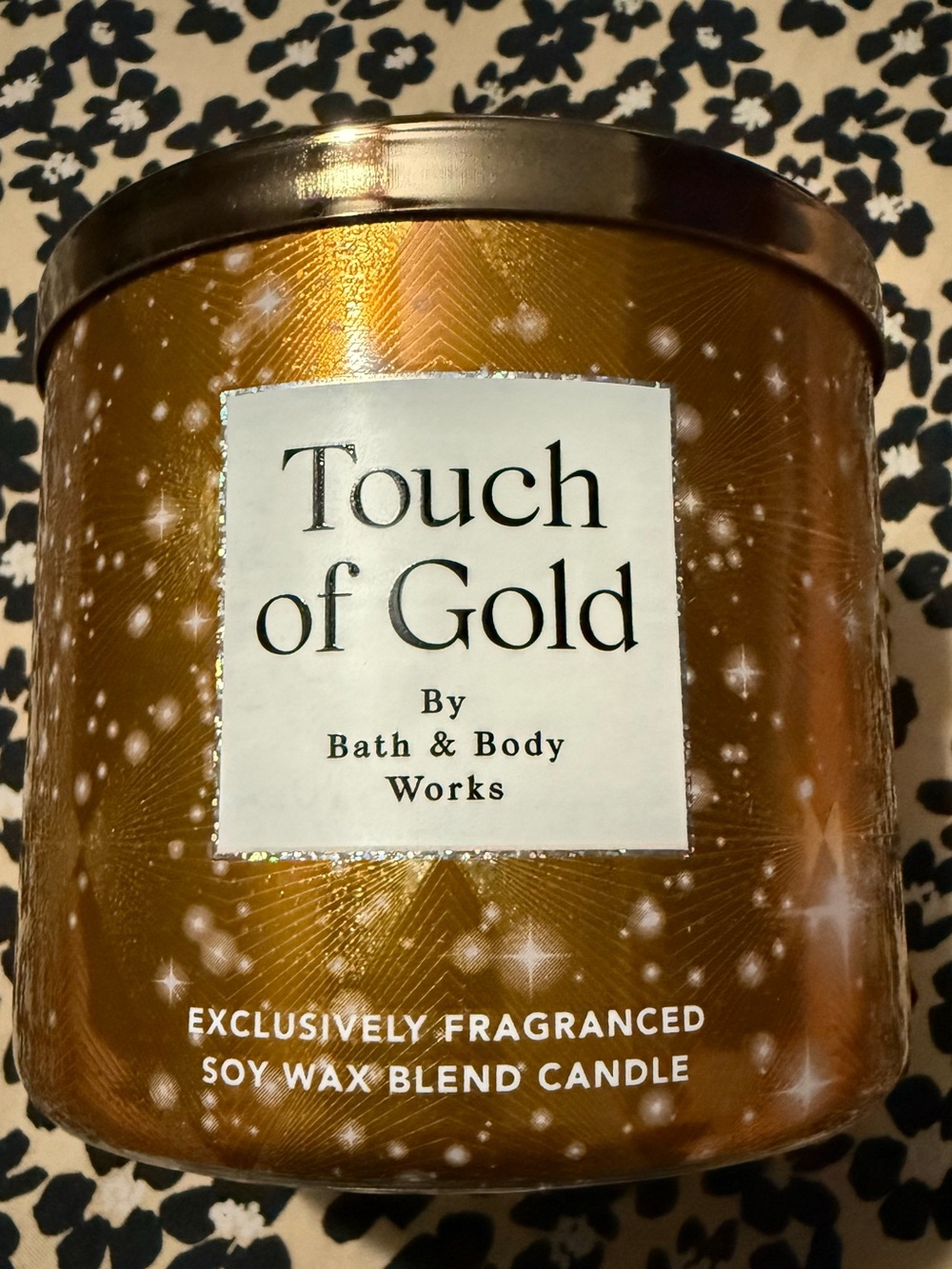 Bath & Body Works Touch of Gold Candle - Gold and White Label